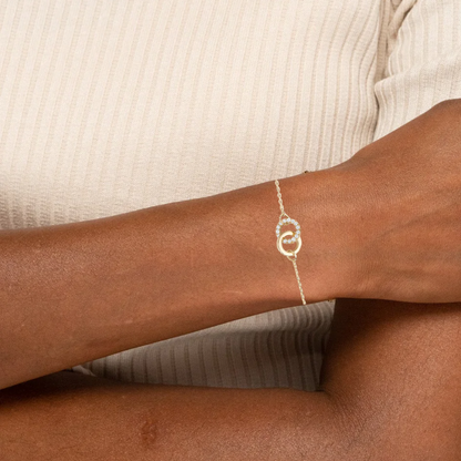 Interlocking Loops Bracelet