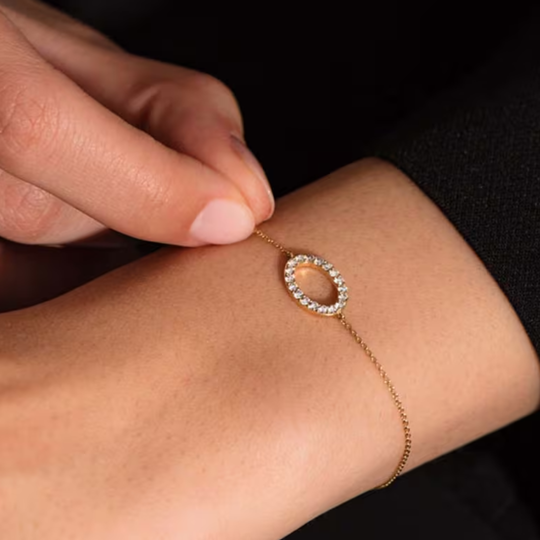 Mini Oval Pavé Bracelet